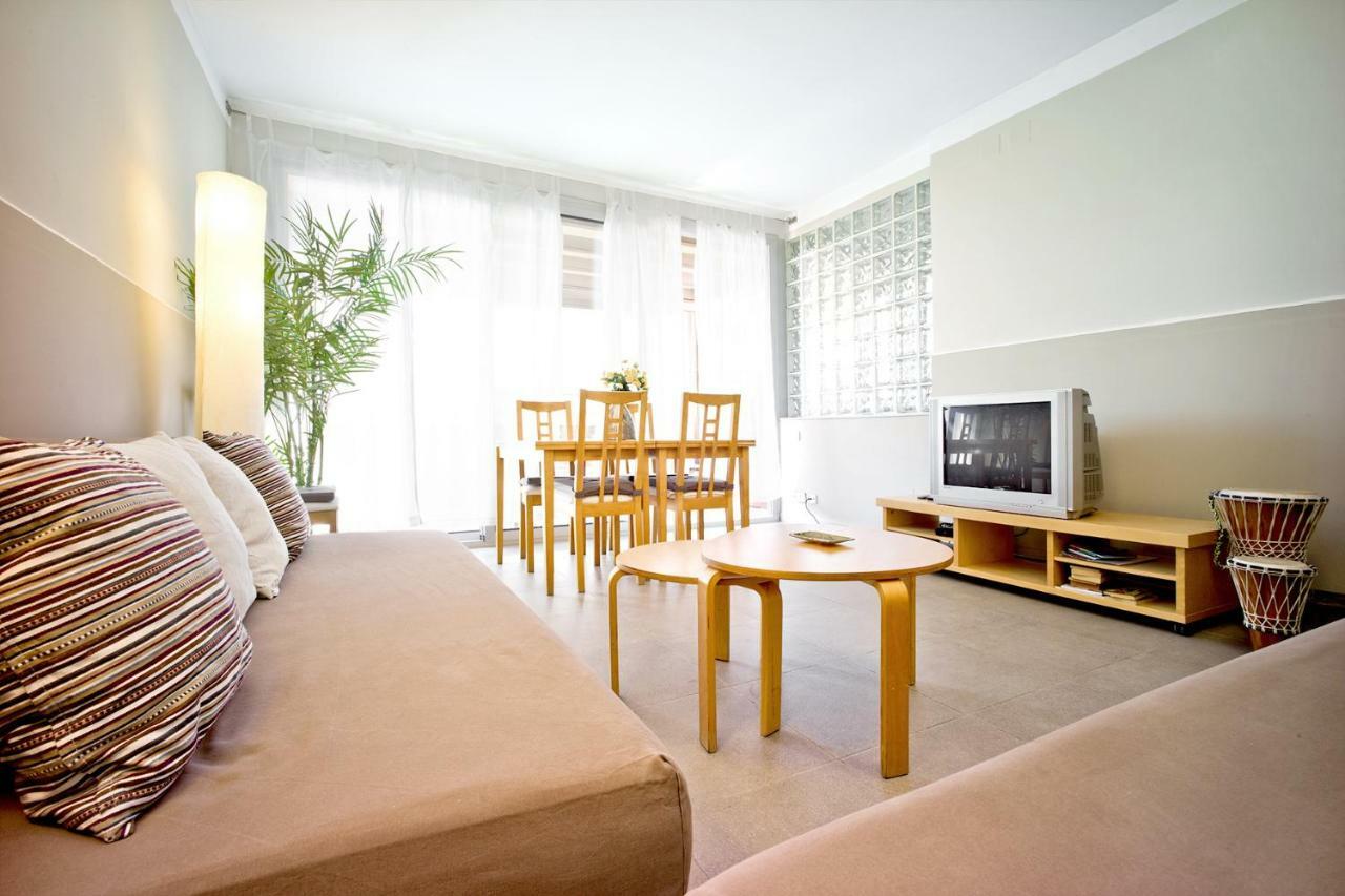 Apartamento Con Terraza, Balcon De Barcelona Esplugues de Llobregat Exterior photo